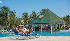 Hotel Grand Aston Costa Verde